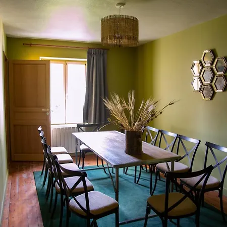 Hotel Demeures De Campagne Domaine De - Paris Val-d'oise 4*
